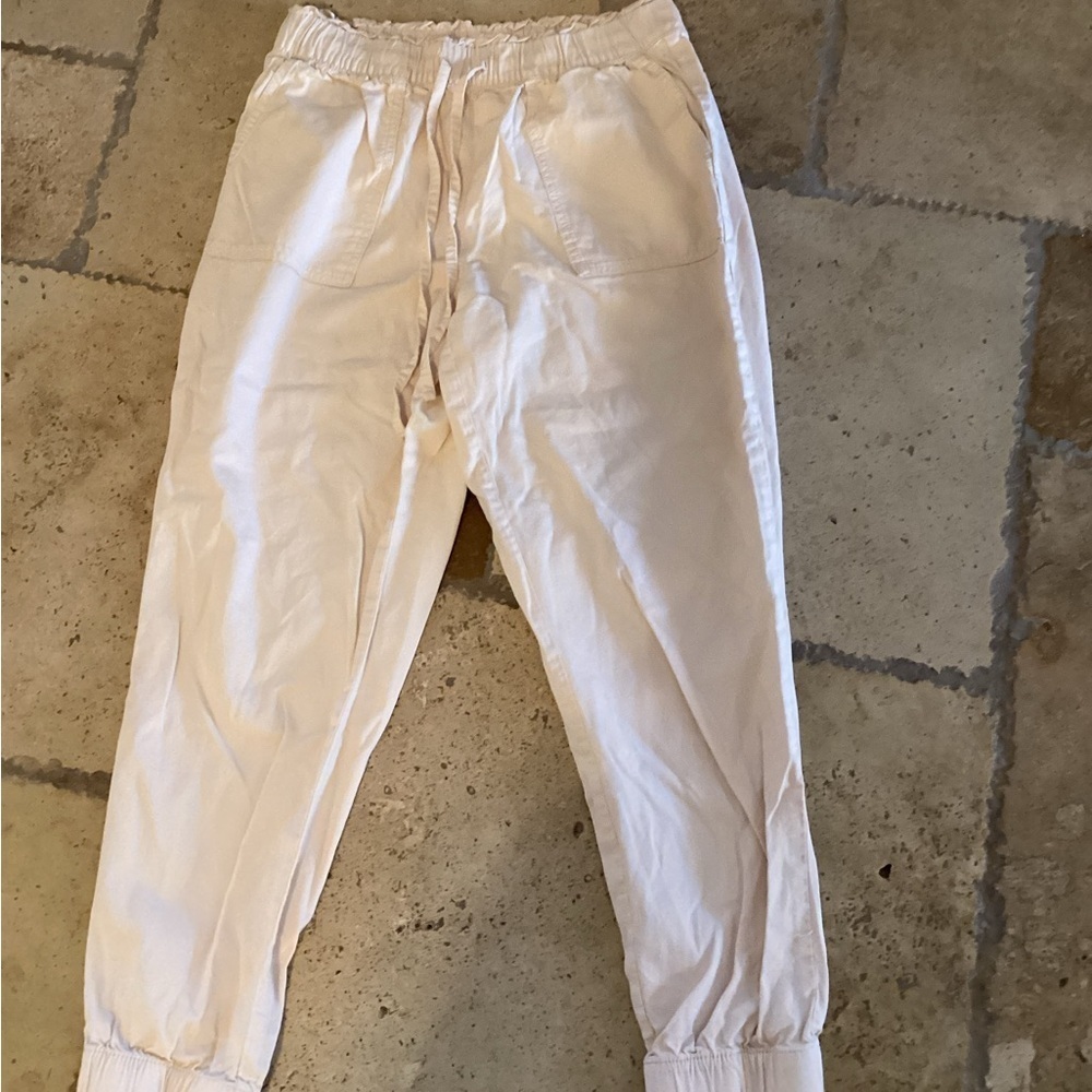 Loft outlet joggers-drawstring-SZ M
Waist 15” elastic 
Inseam 24”